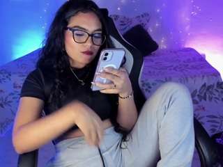 dannadomiinguez webcam model stream image