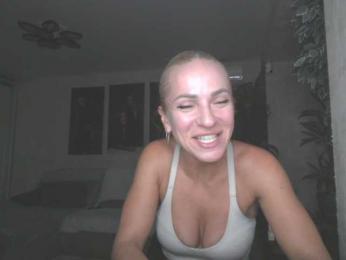 annamari1563 webcam bongacams model stream image
