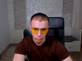 Kellen West webcam model stream image