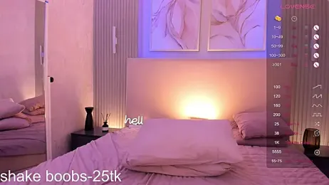 hazel_77 webcam model stream image