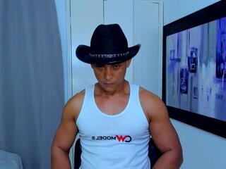 Adan Fulker webcam model stream image