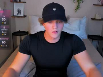 chase_muscular webcam model stream image