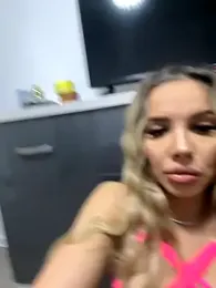 VivienCarter webcam model stream image