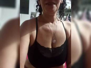 Taniamilf69 webcam model stream image