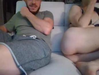 dible18 webcam model stream image