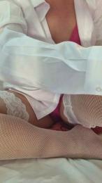 Yujo_24 webcam model stream image