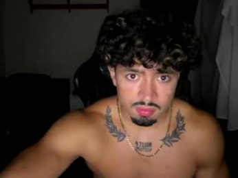 hii682902 webcam model stream image