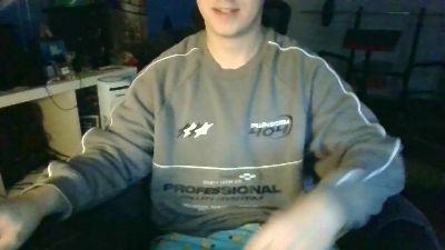 Dadddiessboy04 webcam model stream image