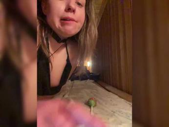 Olyd webcam bongacams model stream image