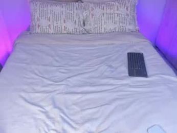 saraa_a19 webcam model stream image