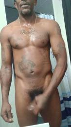 MrTinyDicc webcam model stream image