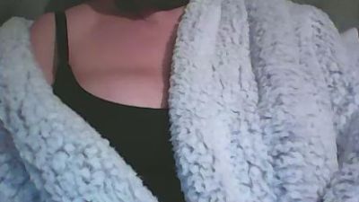 ReginaVeluti1 webcam model stream image