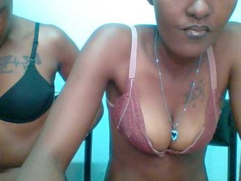 Sweet-loves webcam model stream image