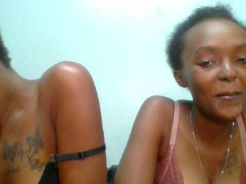 Sweet-loves webcam bongacams model stream image