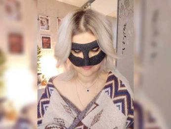 blackmask_ webcam model stream image