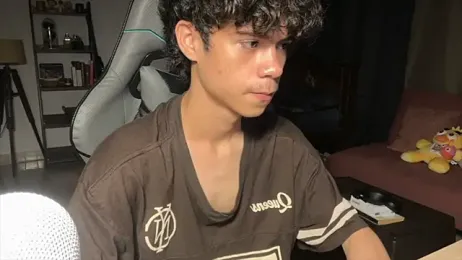 OopsAgain_ webcam model stream image