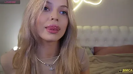 kellypeachcake webcam model stream image