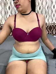 little_shadow webcam model stream image