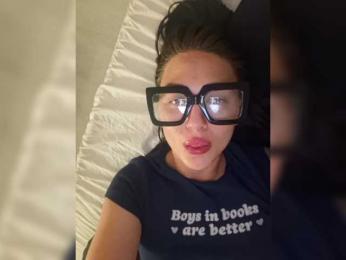 Twixxsex webcam model stream image