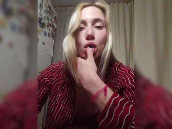 AxlaRose webcam model stream image