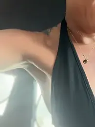 LukeLouHarvey webcam model stream image