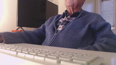 Olduncut76 webcam model stream image