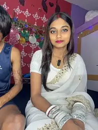 Sweet-priyaa webcam stripchat model stream image