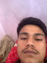 Hullax webcam model stream image