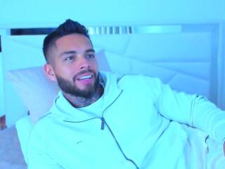 Frank Dwayne webcam model stream image