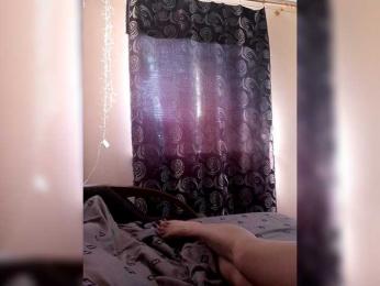 Milfa18mm webcam model stream image