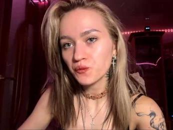 _Melisa_ webcam model stream image