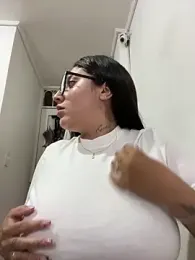 croftsmila webcam stripchat model stream image