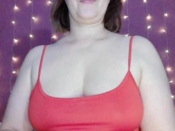 SoftMoon webcam model stream image