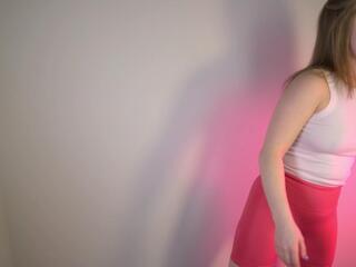 Mary Ton webcam model stream image