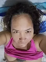 CurvyHeat webcam model stream image