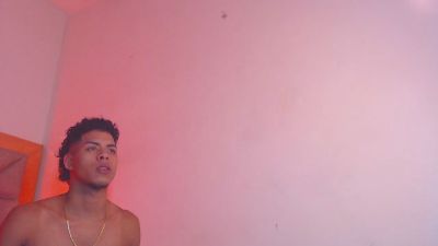 Brandonyadrian webcam model stream image