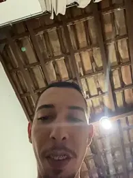 EnjoymentRapha webcam model stream image