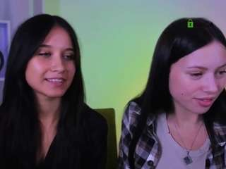 nova-rune webcam model stream image