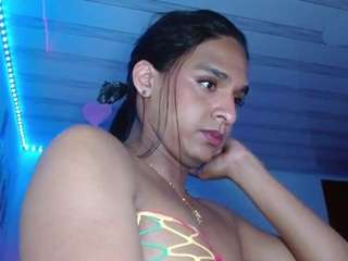 emilyadams6 webcam camsoda model stream image