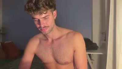 TheBrokeScholar webcam model stream image