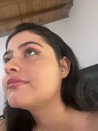 Stephania_18 webcam model stream image