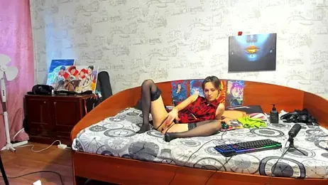 KagamiTayga webcam stripchat model stream image