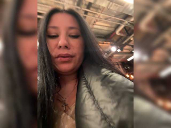 Lune webcam model stream image