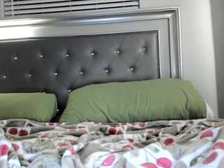 hotpinkcheeto webcam model stream image