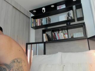 Lenyn Max webcam model stream image