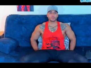 junior-tyson webcam model stream image