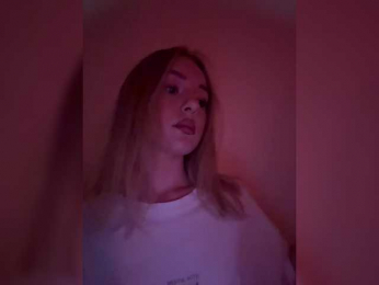 Nestyzz webcam model stream image