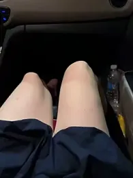 Meii-meyy webcam model stream image