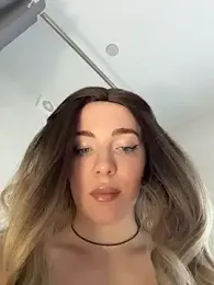 -SweetDi- webcam model stream image