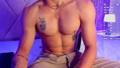 Akaza_ webcam model stream image